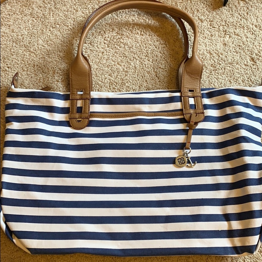 Stella&Dot How Does She Do It Navy Stripe